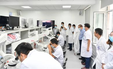 【喜訊】赤峰市醫院首個重點實驗室正式授牌，開啟醫學研究與試驗發展新篇章